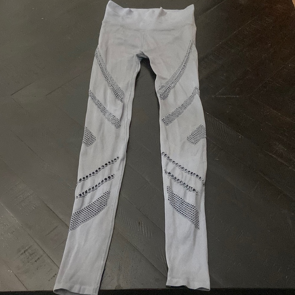 Alo light blue/grey leggings